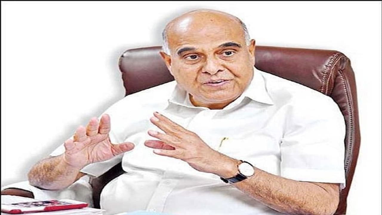 Transco, genco cmd prabhakar rao:ట్రాన్స్ కో, జెన్ కో సీఎండీ ప్రభాకర్ రావు రాజీనామా