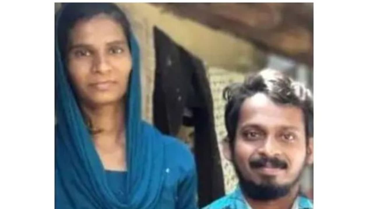 വര്ഷങ്ങള് നീണ്ട കാത്തിരിപ്പ്; റഹ്മാനും സജിതയും ഇന്ന് വിവാഹിതരാകും വര്ഷങ്ങള് നീണ്ട കാത്തിരിപ്പ്; റഹ്മാനും സജിതയും ഇന്ന് വിവാഹിതരാകും