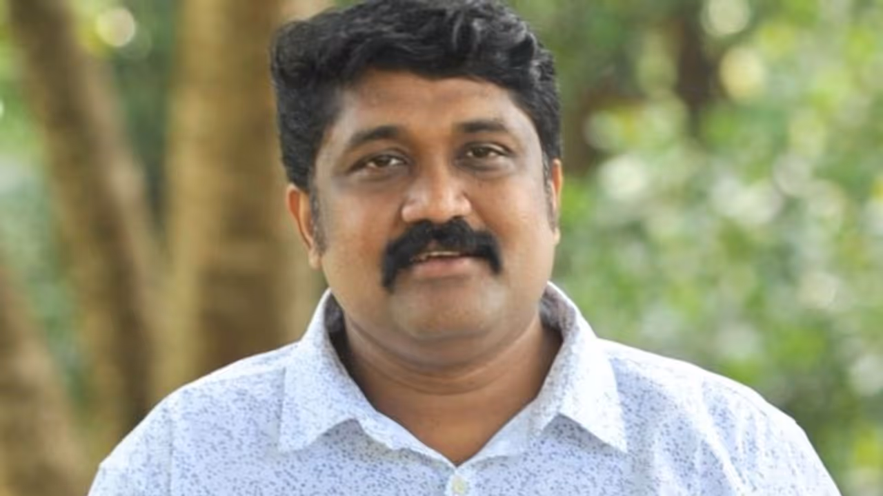 'നാല് വർഷത്തിന് ശേഷം തൊഴിലില്ലാ പട സൃഷ്ടിക്കപ്പെടും'; അഗ്നിപഥിനെതിരെ വിമർശനവുമായി എ എ റഹീം 'നാല് വർഷത്തിന് ശേഷം തൊഴിലില്ലാ പട സൃഷ്ടിക്കപ്പെടും'; അഗ്നിപഥിനെതിരെ വിമർശനവുമായി എ എ റഹീം