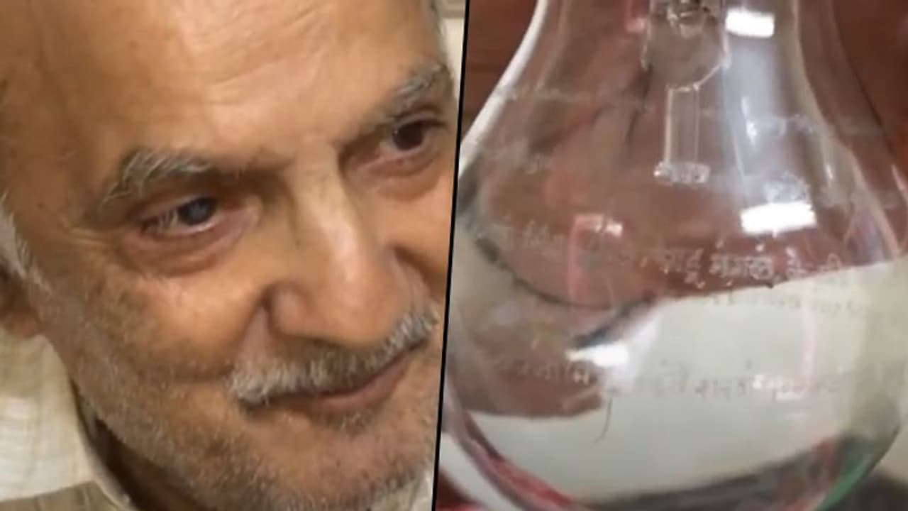 Elderly man carves ‘Namokar Mantra’ on electric bulbs with hammer and chisel; watch video Elderly man carves ‘Namokar Mantra’ on electric bulbs with hammer and chisel; watch video