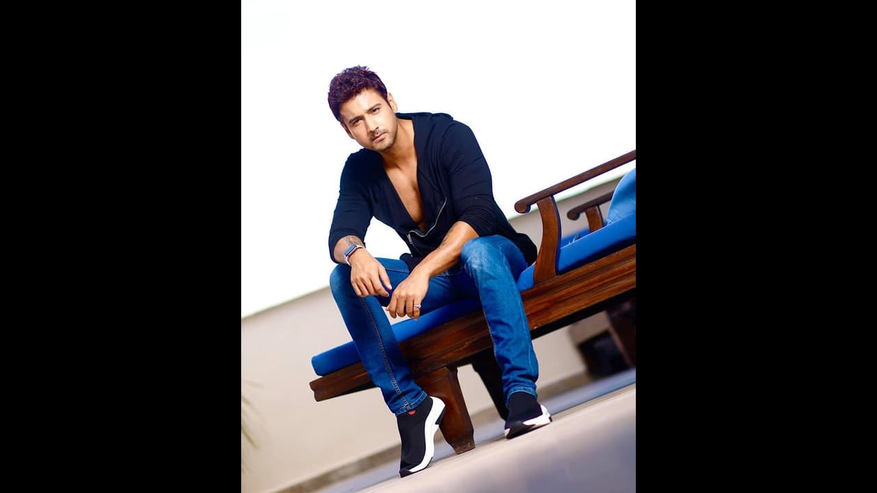 পবিত্র রমজানের শুরুতে নেটদুনিয়ায় ট্রোল যশ, রেহাই পেল না একরত্তি শিশুটিও পবিত্র রমজানের শুরুতে নেটদুনিয়ায় ট্রোল যশ, রেহাই পেল না একরত্তি শিশুটিও