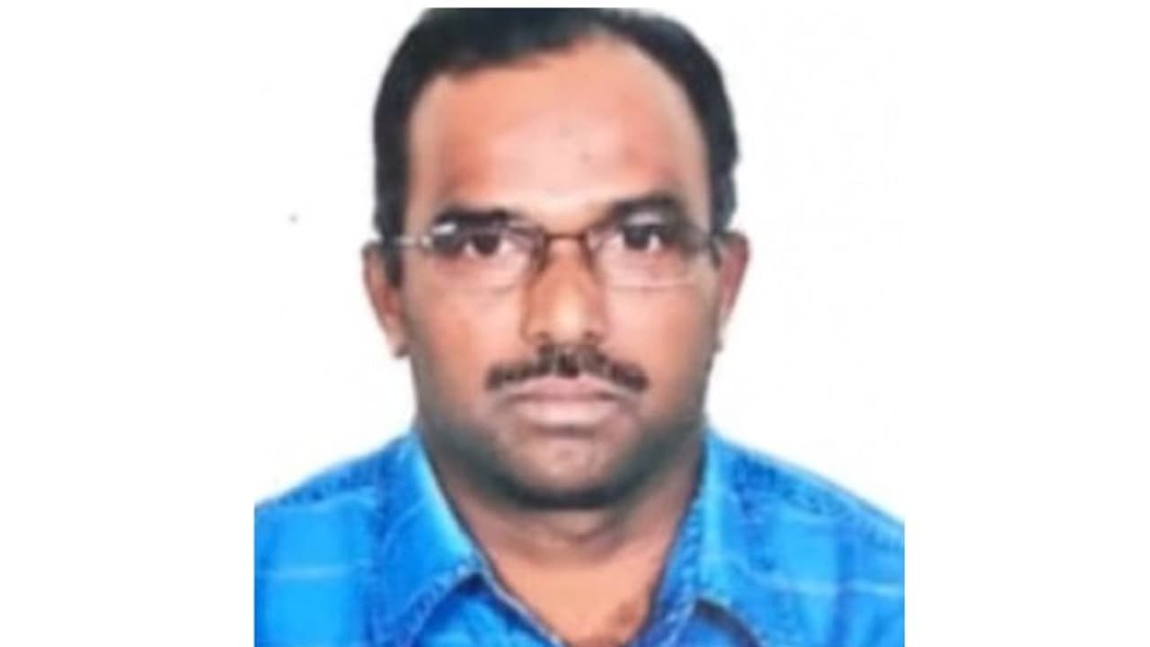 പക്ഷാഘാതം പിടിപെട്ട് ആശുപത്രിയിൽ ചികിത്സയിലായിരുന്ന പ്രവാസി മലയാളി മരിച്ചു പക്ഷാഘാതം പിടിപെട്ട് ആശുപത്രിയിൽ ചികിത്സയിലായിരുന്ന പ്രവാസി മലയാളി മരിച്ചു