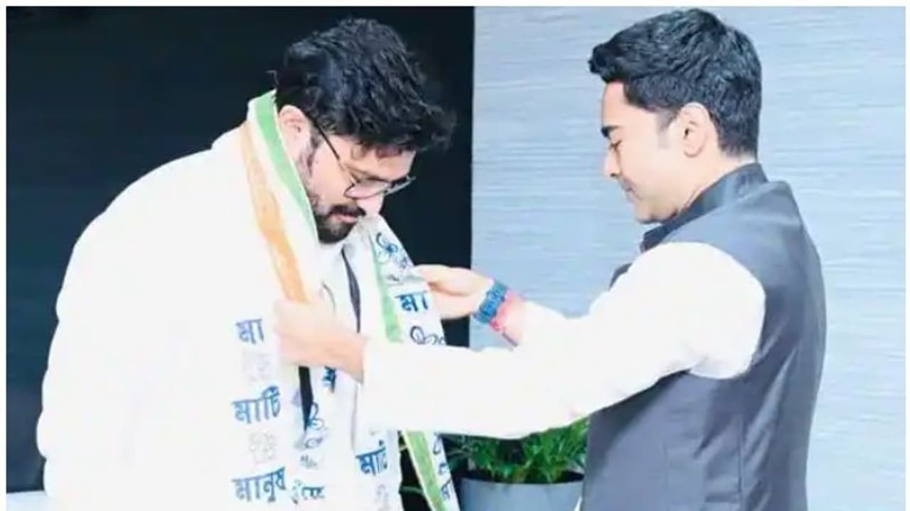 'সবেমাত্র শুরু, এখনও অনেকের আসা বাকি রয়েছে', বাবুলের যোগদান প্রসঙ্গে বললেন অভিষেক 'সবেমাত্র শুরু, এখনও অনেকের আসা বাকি রয়েছে', বাবুলের যোগদান প্রসঙ্গে বললেন অভিষেক