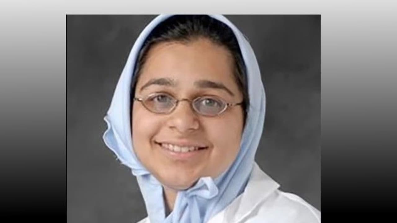 അമേരിക്കയിലും പെണ്കുട്ടികളുടെ ചേലാകര്മ്മം; ഇന്ത്യന് വംശജയായ ഡോക്ടര് കുടുങ്ങി അമേരിക്കയിലും പെണ്കുട്ടികളുടെ ചേലാകര്മ്മം; ഇന്ത്യന് വംശജയായ ഡോക്ടര് കുടുങ്ങി