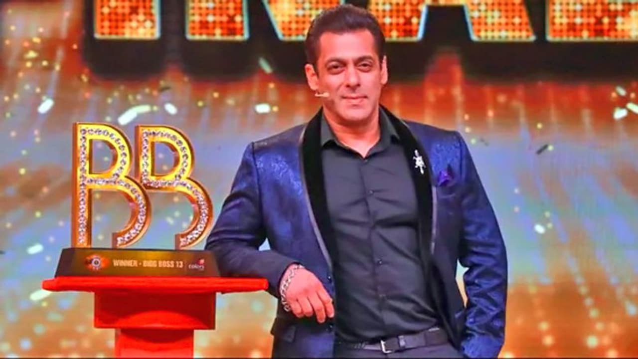 Bigg Boss 15 इस दिन से होगा शुरू, सामने आई सलमान खान के शो की प्रीमियर डेट Bigg Boss 15 इस दिन से होगा शुरू, सामने आई सलमान खान के शो की प्रीमियर डेट