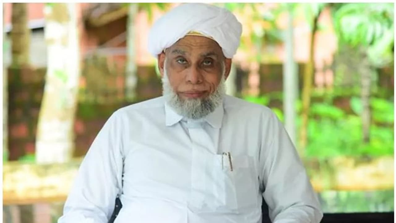 വഖഫ് ബോർഡ് നിയമന വിവാദം: സമസ്ത നിലപാട് ഏകകണ്ഠമെന്ന് നേതാക്കൾ വഖഫ് ബോർഡ് നിയമന വിവാദം: സമസ്ത നിലപാട് ഏകകണ്ഠമെന്ന് നേതാക്കൾ