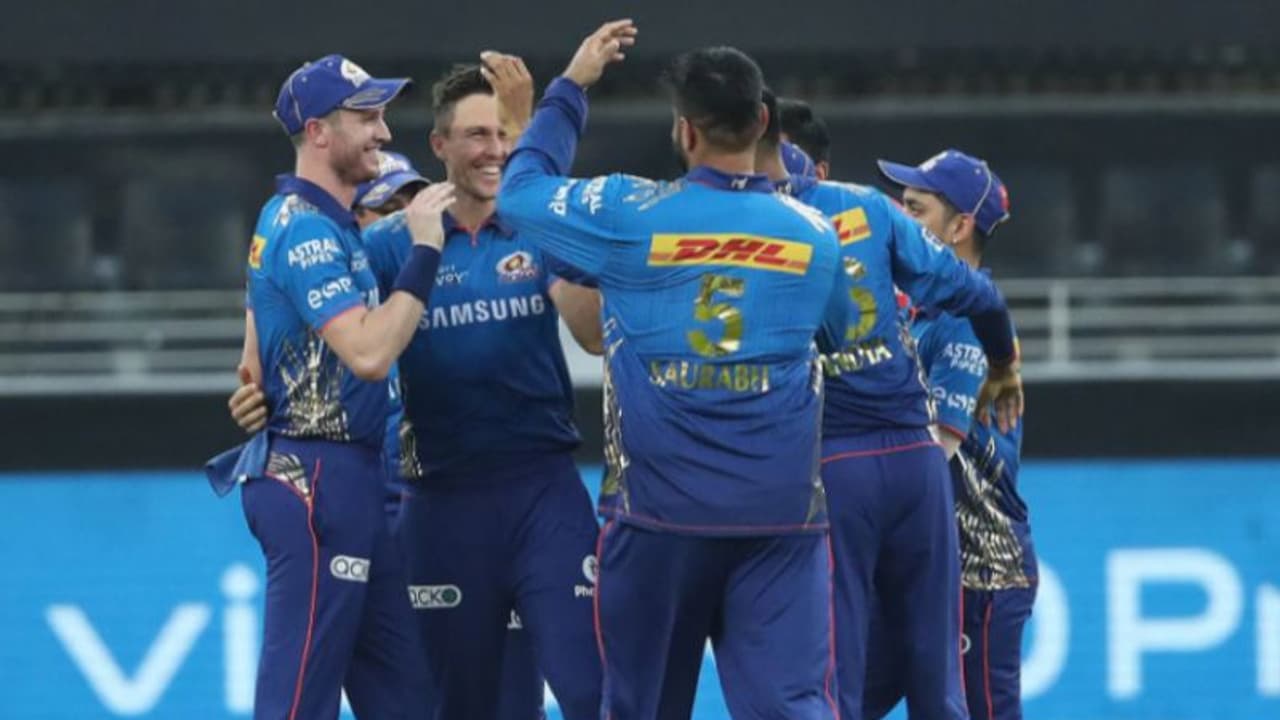 முதல் 3 ஓவரில் 3 முக்கிய விக்கெட்டை இழந்த சிஎஸ்கே..! அம்பாதி ராயுடுவுக்கு அடியை போட்டு அனுப்பிய ஆடம் மில்னே முதல் 3 ஓவரில் 3 முக்கிய விக்கெட்டை இழந்த சிஎஸ்கே..! அம்பாதி ராயுடுவுக்கு அடியை போட்டு அனுப்பிய ஆடம் மில்னே