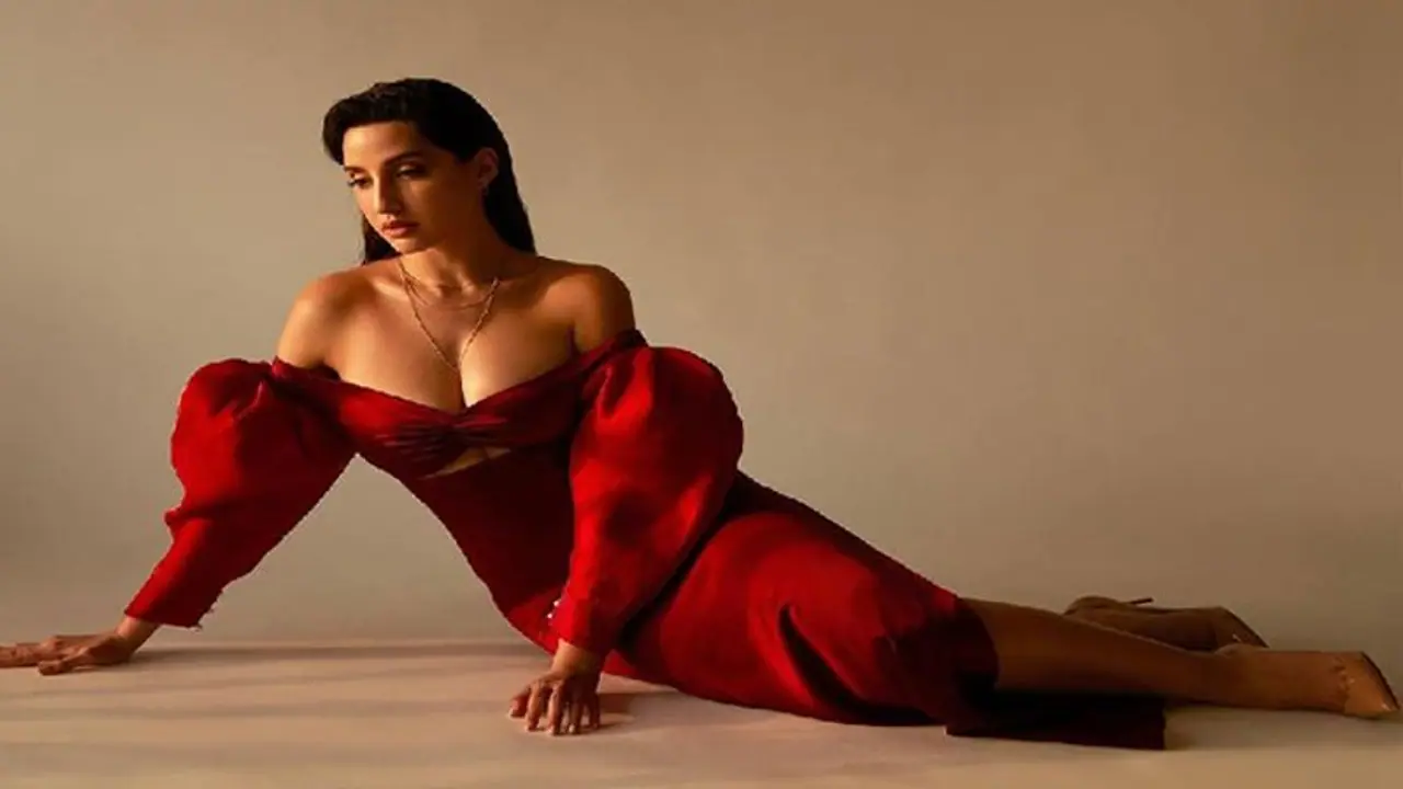 Covid: బాహుబలి భామకు కరోనా, నమ్రత సోదరికి కూడా.. సెలెబ్రిటీలలో అల్లుకుపోతున్న కోవిడ్..