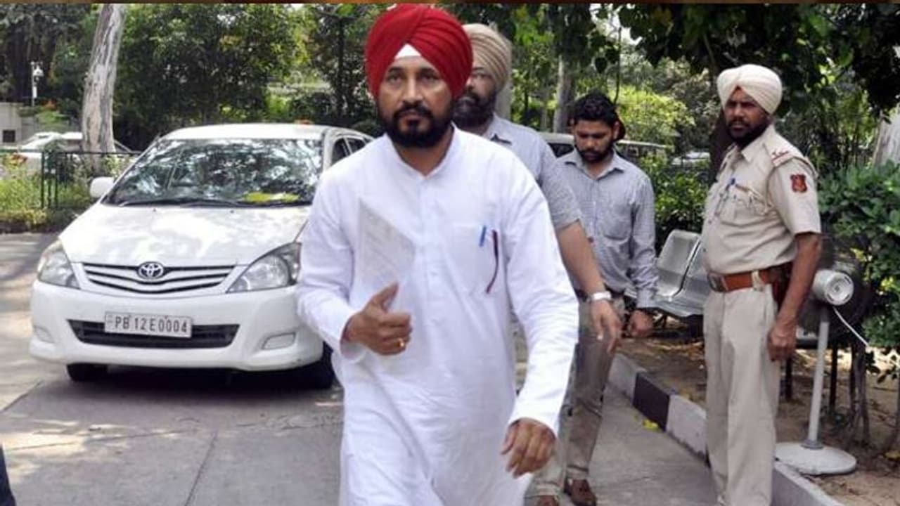 ಮಹಿಳಾ IAS ಅಧಿಕಾರಿಗೆ ಕಿರುಕುಳ, ಕ್ಯಾಪ್ಟನ್ ವಿರುದ್ಧ ಬಂಡಾಯ; ಪಂಜಾಬ್ ನೂತನ ಸಿಎಂ ಇತಿಹಾಸ!