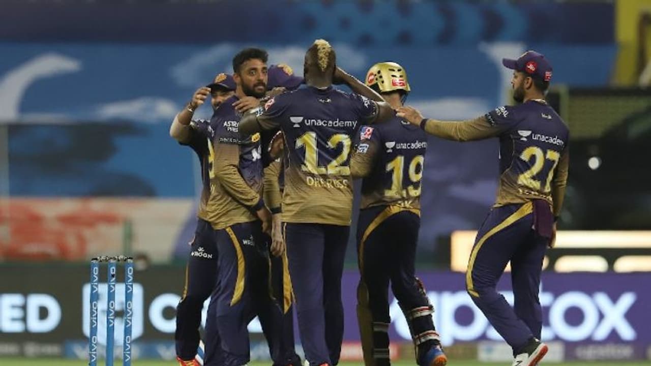 ബാംഗ്ലൂര് തകര്ന്നടിഞ്ഞു; കൊല്ക്കത്തക്ക് 93 റണ്സ് വിജയലക്ഷ്യം ബാംഗ്ലൂര് തകര്ന്നടിഞ്ഞു; കൊല്ക്കത്തക്ക് 93 റണ്സ് വിജയലക്ഷ്യം