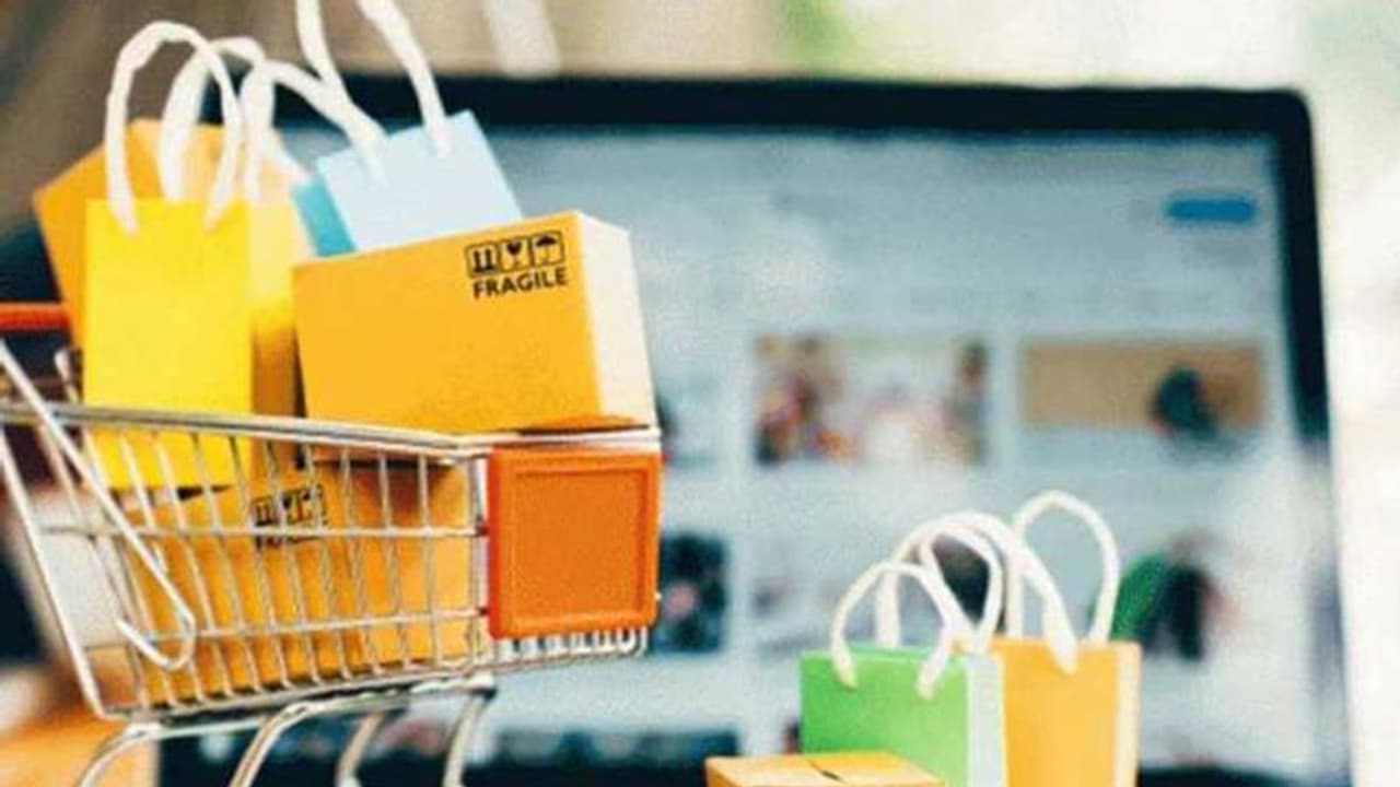 ఆన్లైన్ షాపింగ్ చేస్తున్నారా.. ఈ వెబ్సైట్లలో ఫ్లిప్కార్ట్, అమెజాన్ కంటే చాలా తక్కువ ధరకే లభిస్తాయి.. ఆన్లైన్ షాపింగ్ చేస్తున్నారా.. ఈ వెబ్సైట్లలో ఫ్లిప్కార్ట్, అమెజాన్ కంటే చాలా తక్కువ ధరకే లభిస్తాయి..