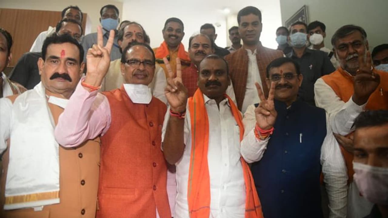 Rajya Sabha elections: केंद्रीय मंत्री मुरुगन ने भरा नामांकन; शिवराज बोले मप्र की धरती पर उनका दिल से स्वागत