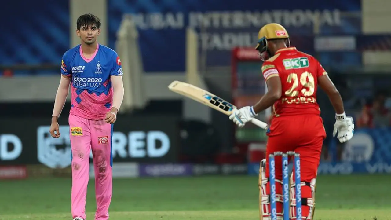 கார்த்திக் தியாகியின் மெர்சலான பந்து வீச்சு.. 6 பந்துகளில் 4 ரன்கள் எடுக்க முடியாமல் படு மட்டமாக தோற்ற பஞ்சாப்