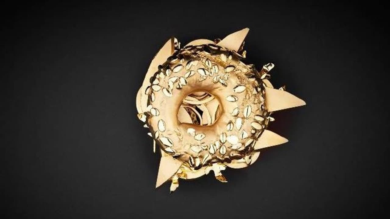 സ്വർണത്തിൽ നിർമ്മിച്ച അവോക്കാഡോ ടോസ്റ്റ്, വില 22 കോടിയിലധികം! സ്വർണത്തിൽ നിർമ്മിച്ച അവോക്കാഡോ ടോസ്റ്റ്, വില 22 കോടിയിലധികം!