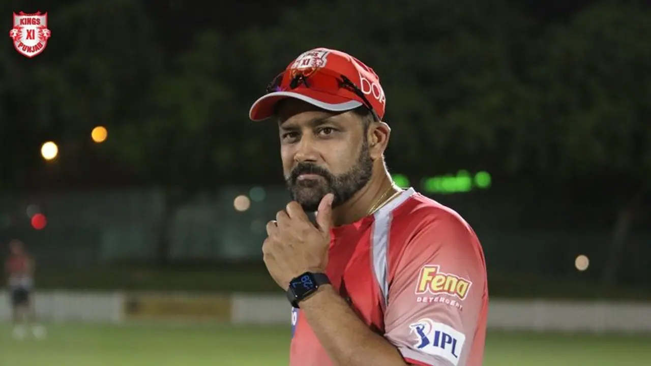চাকরি যেতে পারে অনিল কুম্বলের, নতুন কোচের খোঁজে পঞ্জাব কিংস চাকরি যেতে পারে অনিল কুম্বলের, নতুন কোচের খোঁজে পঞ্জাব কিংস
