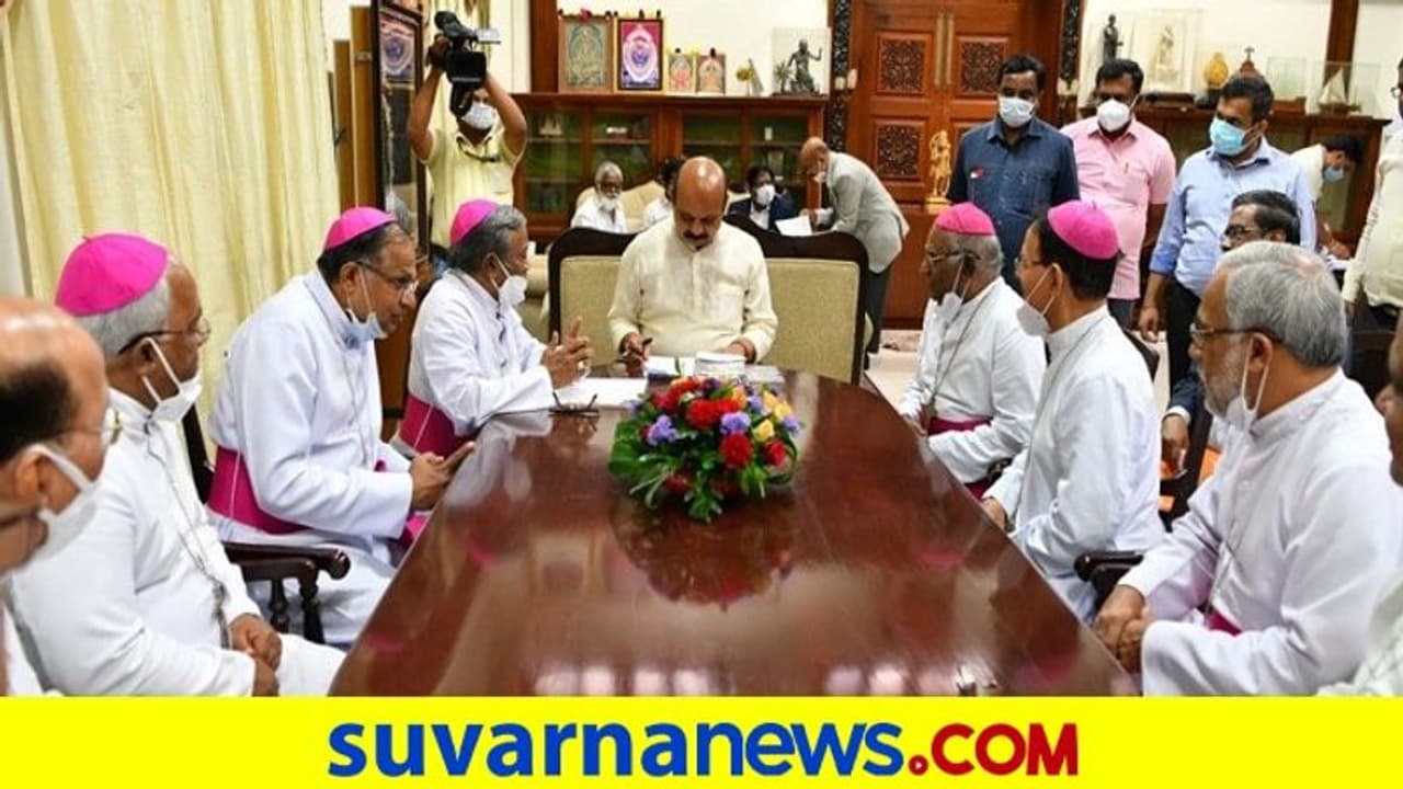 ರಾಜ್ಯದಲ್ಲಿ ಮತಾಂತರ ಸದ್ದು: ಸಿಎಂ ಭೇಟಿಯಾದ ಕ್ರೈಸ್ತ ನಿಯೋಗ