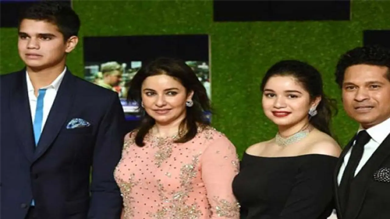 అర్జున్ టెండుల్కర్ కి సిస్టర్ సారా స్పెషల్ బర్త్ డే విషెస్..! అర్జున్ టెండుల్కర్ కి సిస్టర్ సారా స్పెషల్ బర్త్ డే విషెస్..!