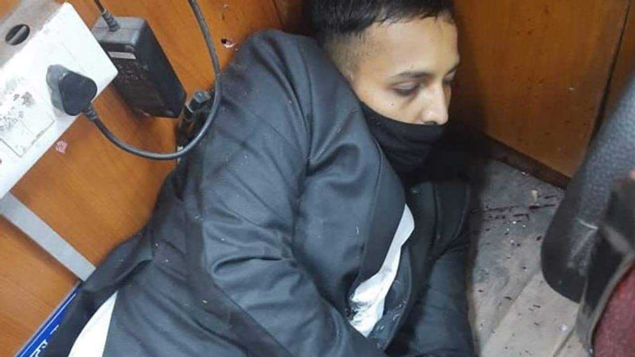 Delhi's top gangster Jitender Gogi, 3 attackers killed in shootout inside Rohini court