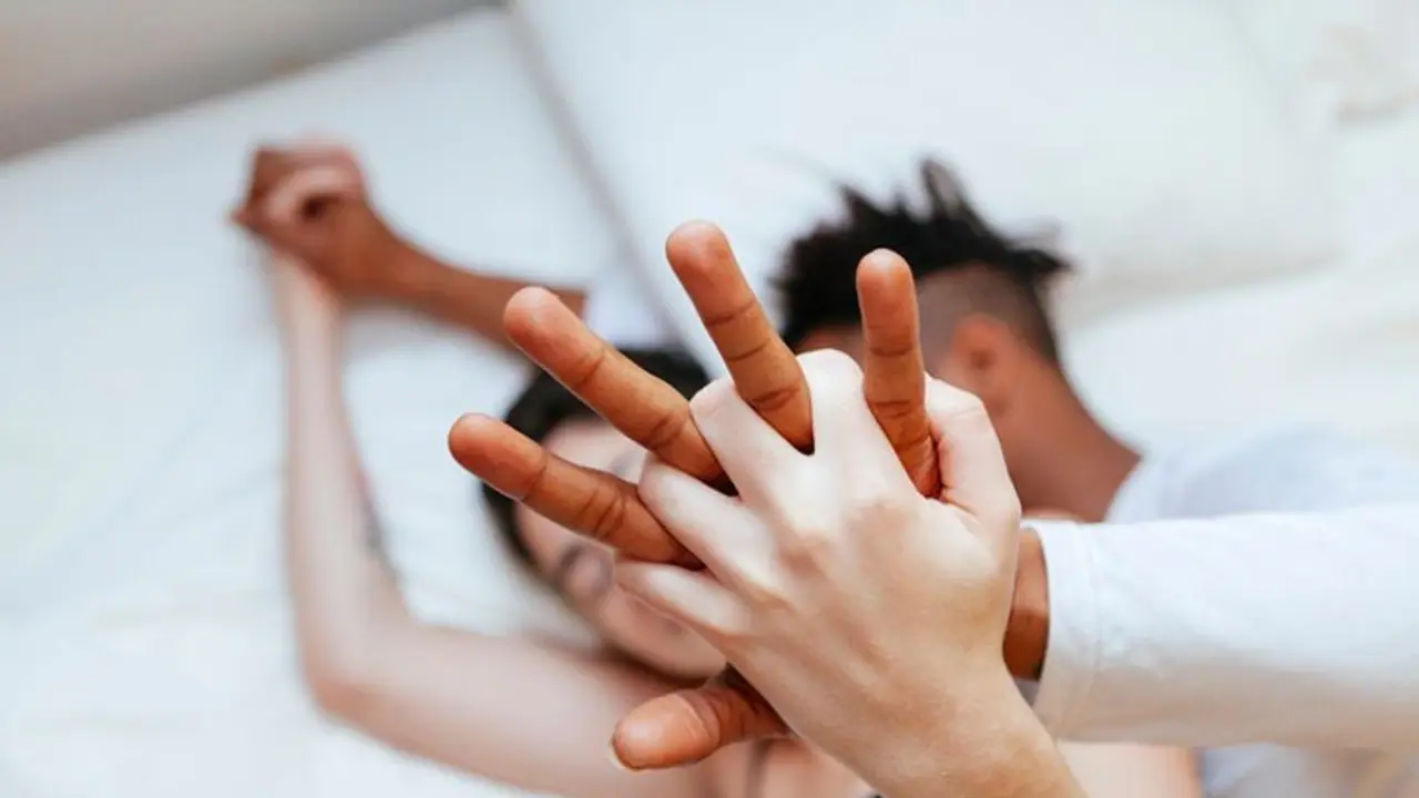 Bengaluru woman complains to police over 'open window romance' in neighbor's building Bengaluru woman complains to police over 'open window romance' in neighbor's building