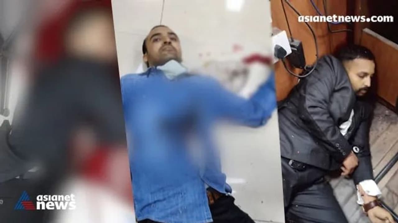 ദില്ലിയില് കോടതിക്കുള്ളില് മാഫിയ സംഘങ്ങൾ തമ്മില് വെടിവെപ്പ്; ഗുണ്ട തലവൻ അടക്കം മൂന്ന് പേര് കൊലപ്പെട്ടു ദില്ലിയില് കോടതിക്കുള്ളില് മാഫിയ സംഘങ്ങൾ തമ്മില് വെടിവെപ്പ്; ഗുണ്ട തലവൻ അടക്കം മൂന്ന് പേര് കൊലപ്പെട്ടു