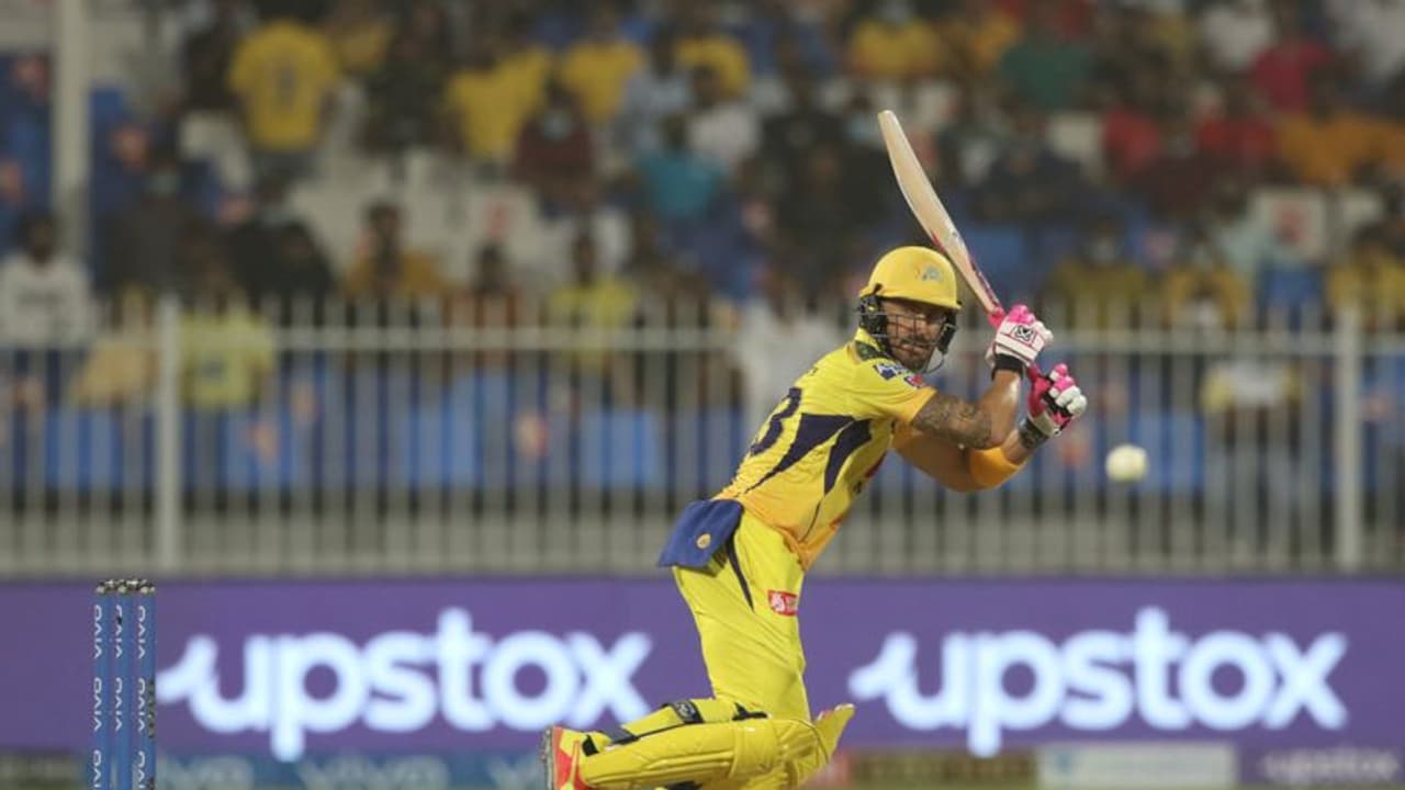 ഫാഫ് ഫാബുലസ് തന്നെ; ഐപിഎല് വെടിക്കെട്ട് മാസങ്ങള്ക്ക് മുമ്പ് ഏറ്റ പരിക്കിന്റെ പ്രശ്നങ്ങളുമായി ഫാഫ് ഫാബുലസ് തന്നെ; ഐപിഎല് വെടിക്കെട്ട് മാസങ്ങള്ക്ക് മുമ്പ് ഏറ്റ പരിക്കിന്റെ പ്രശ്നങ്ങളുമായി