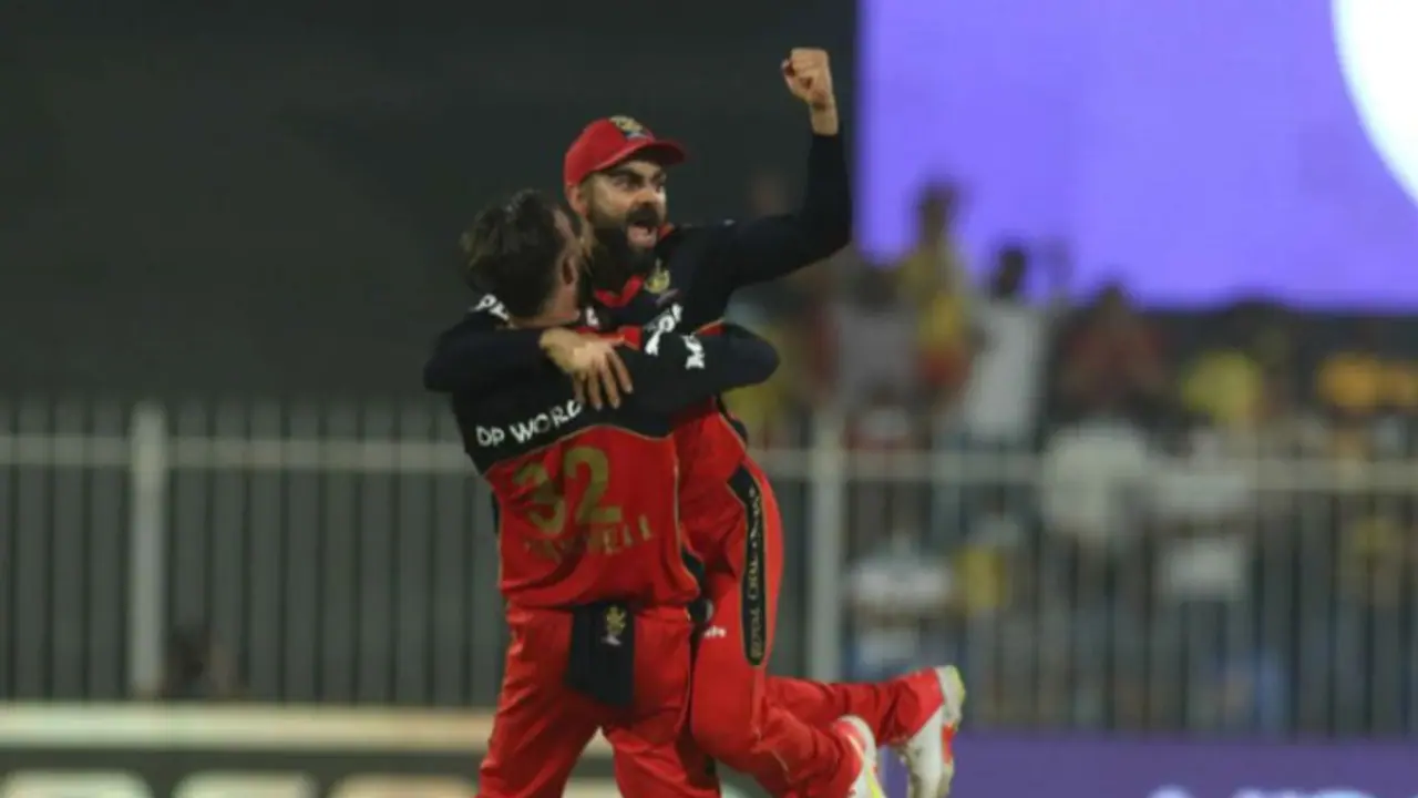 IPL 2022: ವಿರಾಟ್ ಕೊಹ್ಲಿ ಮತ್ತೊಮ್ಮೆ ಆರ್ಸಿಬಿ ನಾಯಕನಾಗಲಾರ ಎಂದ ಡೇನಿಯಲ್ ವೆಟ್ಟೋರಿ IPL 2022: ವಿರಾಟ್ ಕೊಹ್ಲಿ ಮತ್ತೊಮ್ಮೆ ಆರ್ಸಿಬಿ ನಾಯಕನಾಗಲಾರ ಎಂದ ಡೇನಿಯಲ್ ವೆಟ್ಟೋರಿ