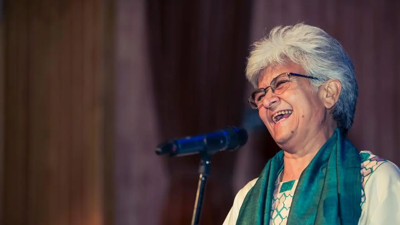 মারণ রোগের কাছে হার, নিজের ছাপ রেখে চলে গেলেন নারী আন্দোলনের নেত্রী কমলা ভাসিন মারণ রোগের কাছে হার, নিজের ছাপ রেখে চলে গেলেন নারী আন্দোলনের নেত্রী কমলা ভাসিন