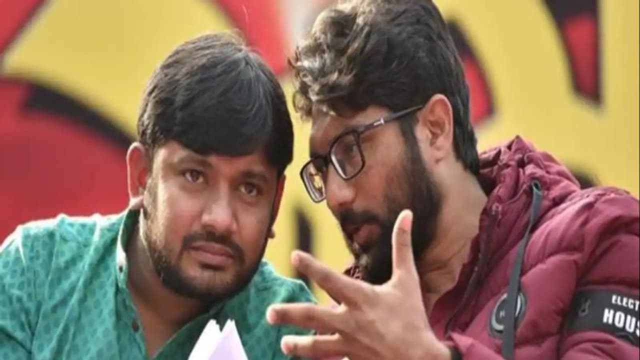 कांग्रेस का हाथ थामेंगे कन्हैया कुमार और जिग्नेश मेवानी, दोनों को मिलाने में इस नेता का बड़ा हाथ कांग्रेस का हाथ थामेंगे कन्हैया कुमार और जिग्नेश मेवानी, दोनों को मिलाने में इस नेता का बड़ा हाथ