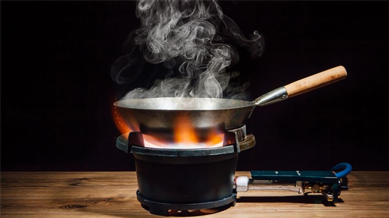 மதிய சாப்பாடு வெறும் 10 ரூபாய்… மாநில அரசின் பக்கா ஆக்ஷன்…. மக்கள் ஹேப்பி மதிய சாப்பாடு வெறும் 10 ரூபாய்… மாநில அரசின் பக்கா ஆக்ஷன்…. மக்கள் ஹேப்பி