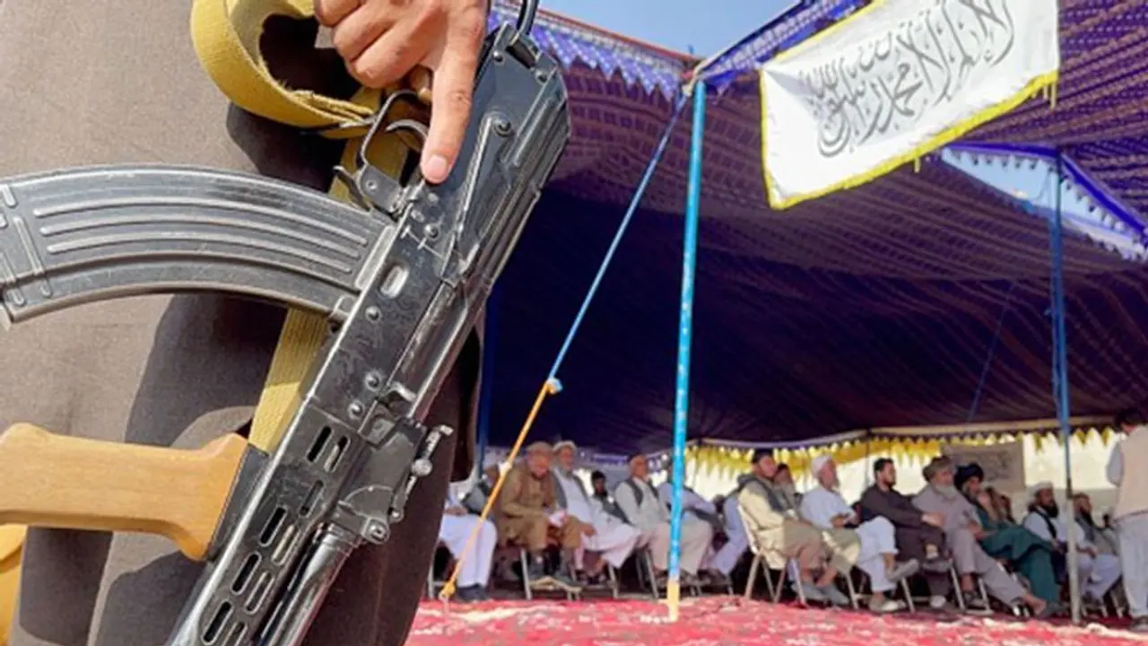 ಇಸ್ಲಾಂಗೆ ಮತಾಂತರಗೊಳ್ಳಿ, ಇಲ್ಲಿವೇ ದೇಶ ಬಿಡಿ: ಸಿಖ್ಖರಿಗೆ ಧಮಕಿ!