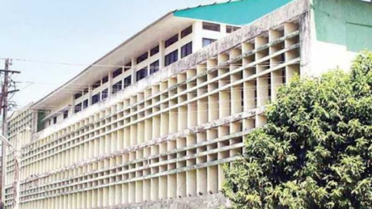 ആശുപത്രിയിലെ ഖരമാലിന്യം സംസ്കരിച്ച് വില്പന; മാസം തോറും ഒന്നരലക്ഷം രൂപ വരുമാനവുമായി കോട്ടയം മെഡിക്കൽ കോളേജ് ആശുപത്രിയിലെ ഖരമാലിന്യം സംസ്കരിച്ച് വില്പന; മാസം തോറും ഒന്നരലക്ഷം രൂപ വരുമാനവുമായി കോട്ടയം മെഡിക്കൽ കോളേജ്