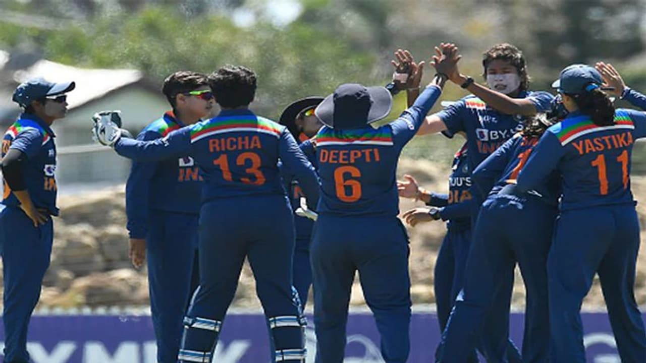 ICC Women's World Cup 2022: ಮಹಿಳಾ ವಿಶ್ವಕಪ್ ಟೂರ್ನಿಗೆ ಭಾರತ ತಂಡ ಪ್ರಕಟ ICC Women's World Cup 2022: ಮಹಿಳಾ ವಿಶ್ವಕಪ್ ಟೂರ್ನಿಗೆ ಭಾರತ ತಂಡ ಪ್ರಕಟ