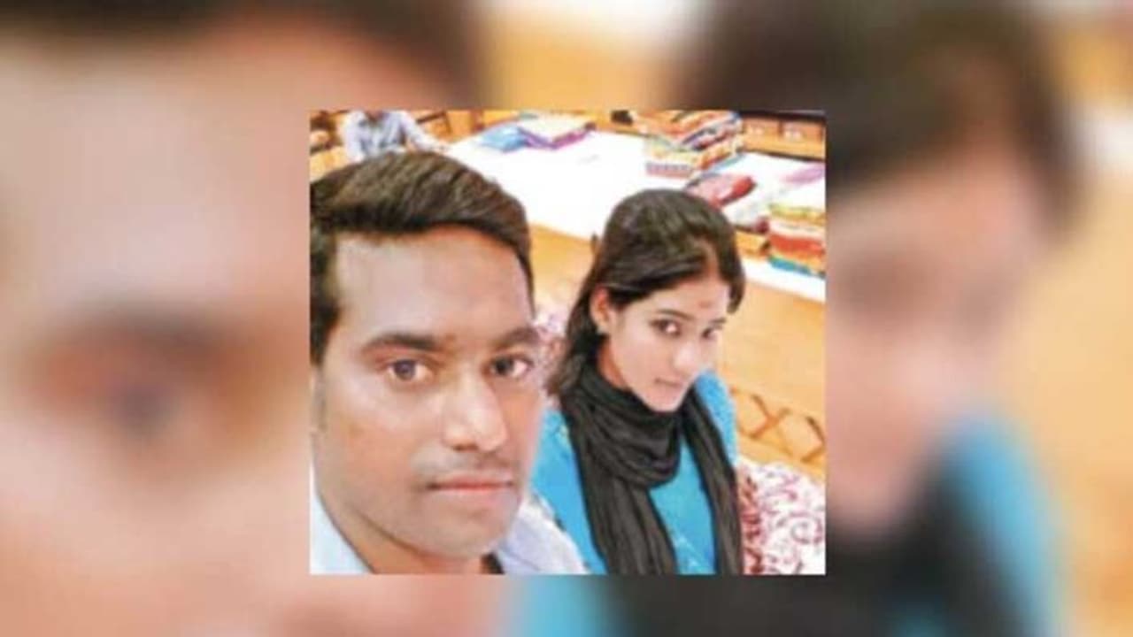 நள்ளிரவில் மனைவி செய்த காரியம்.. நேரில் பார்த்து தட்டிக்கேட்ட கணவரை மார்பில் குத்திய மனைவி.. நடந்தது என்ன? நள்ளிரவில் மனைவி செய்த காரியம்.. நேரில் பார்த்து தட்டிக்கேட்ட கணவரை மார்பில் குத்திய மனைவி.. நடந்தது என்ன?