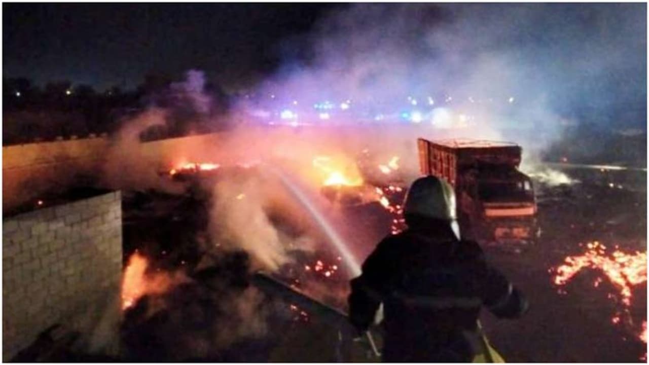 ഒമാനിലെ ഫാമില് തീപ്പിടുത്തം; ആളപായമില്ലെന്ന് സിവില് ഡിഫന്സ് ഒമാനിലെ ഫാമില് തീപ്പിടുത്തം; ആളപായമില്ലെന്ന് സിവില് ഡിഫന്സ്