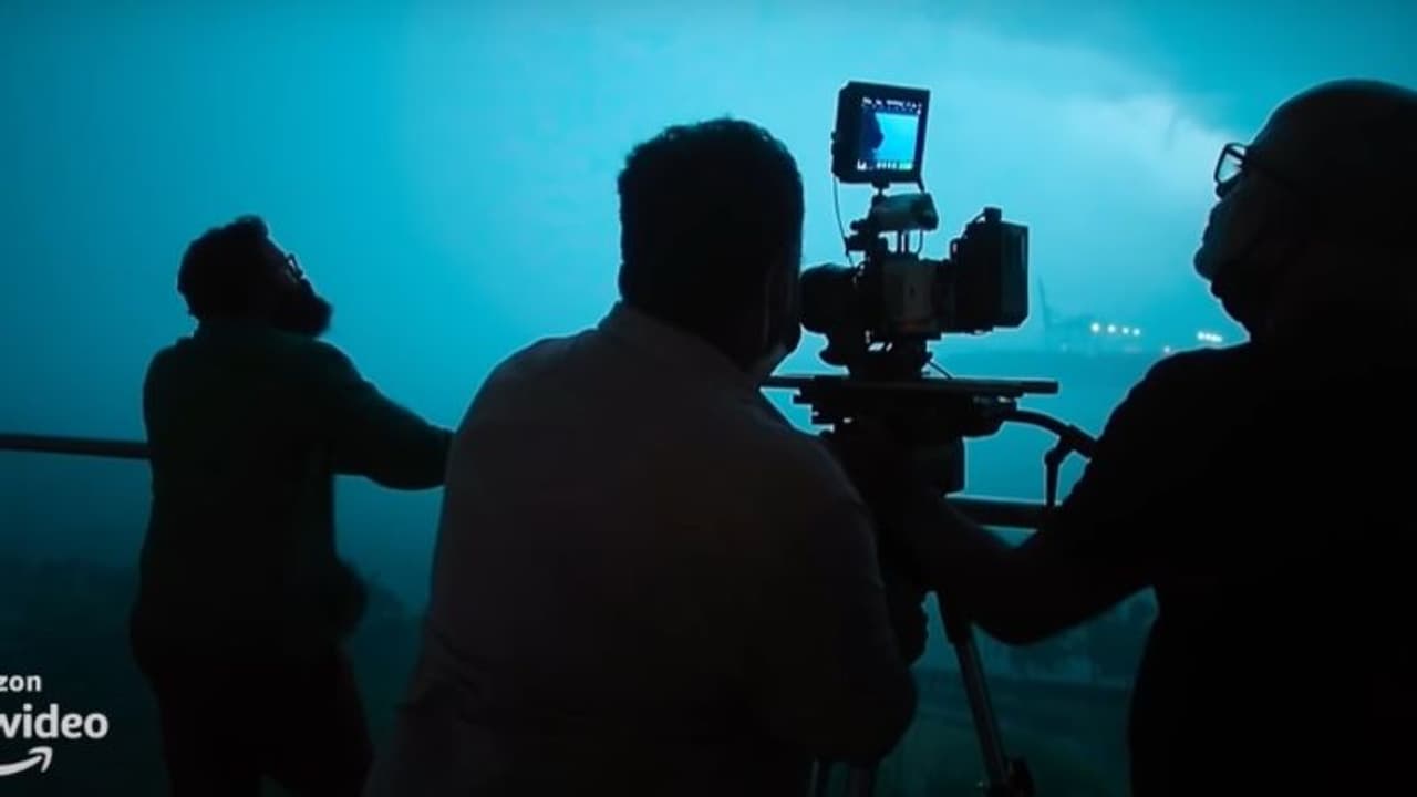 ജയസൂര്യ 'സണ്ണി'യായത് ഇങ്ങനെ; മേക്കിംഗ് വീഡിയോ ജയസൂര്യ 'സണ്ണി'യായത് ഇങ്ങനെ; മേക്കിംഗ് വീഡിയോ