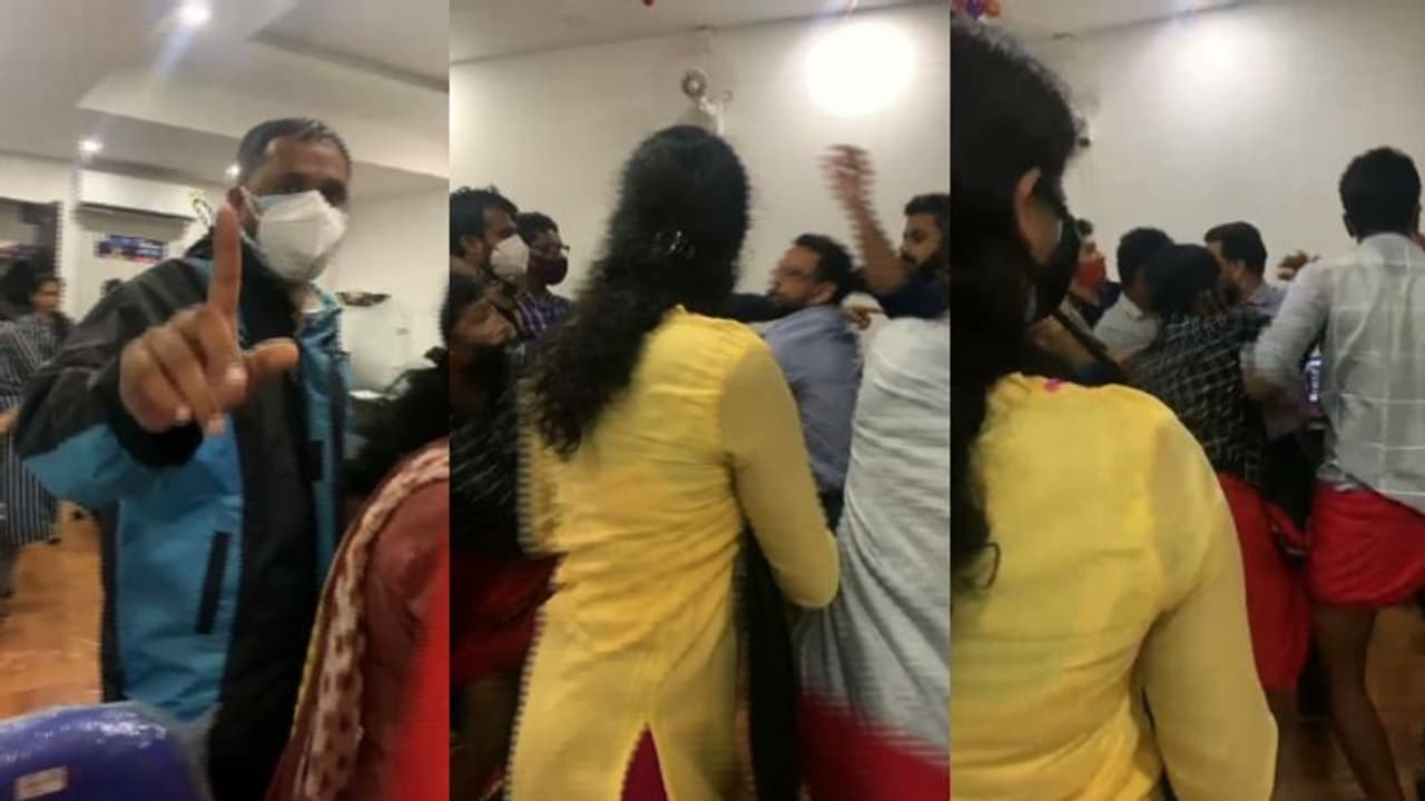 കോഴിക്കോട്ടെ സ്വകാര്യ ബ്രോഡ്ബാൻഡ് സ്ഥാപനത്തിൽ ഹർത്താൽ അനുകൂലികളുടെ അക്രമം കോഴിക്കോട്ടെ സ്വകാര്യ ബ്രോഡ്ബാൻഡ് സ്ഥാപനത്തിൽ ഹർത്താൽ അനുകൂലികളുടെ അക്രമം