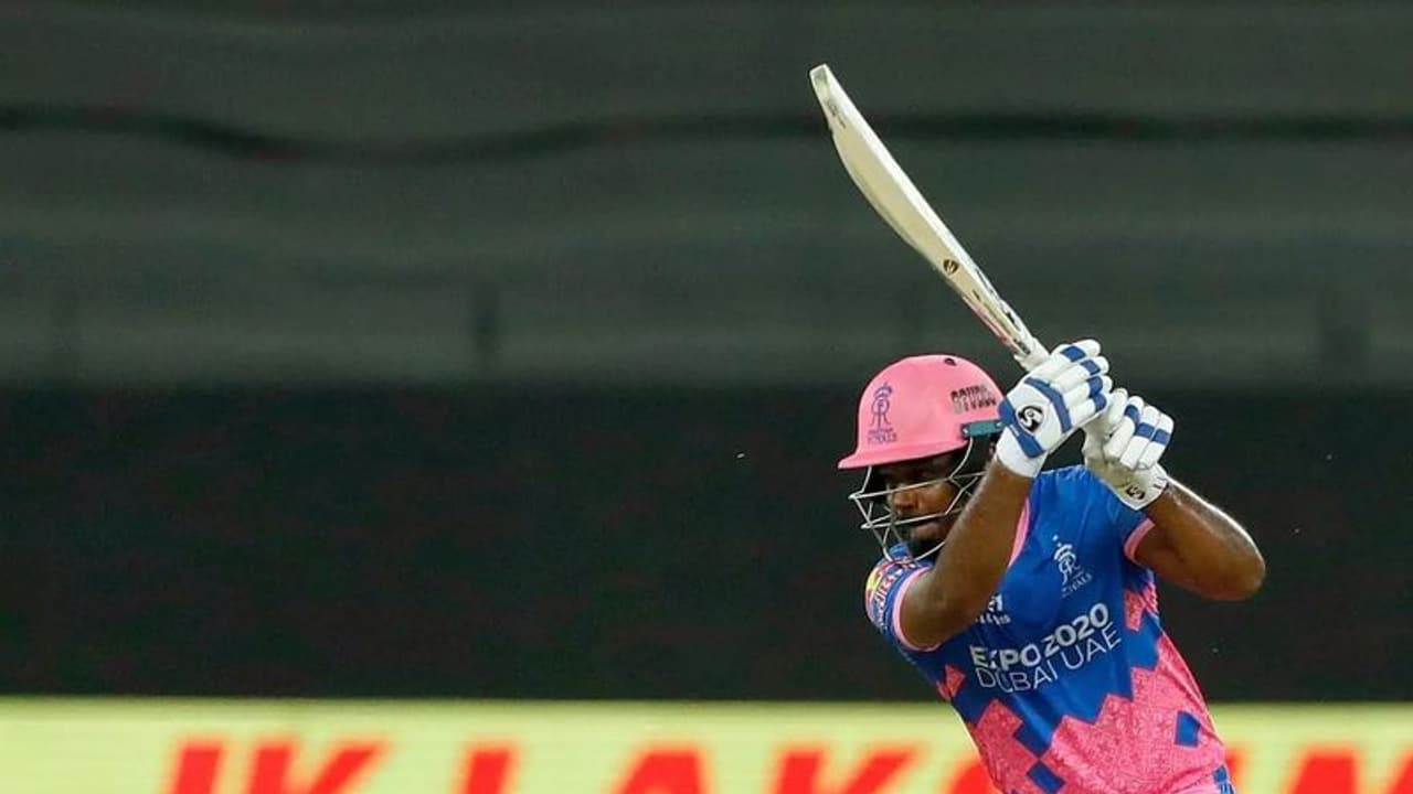 IPL 2021 சத வாய்ப்பை தவறவிட்ட சஞ்சு சாம்சன்.. சாம்சனின் அதிரடியால் SRHக்கு சவாலான இலக்கை நிர்ணயித்த RR