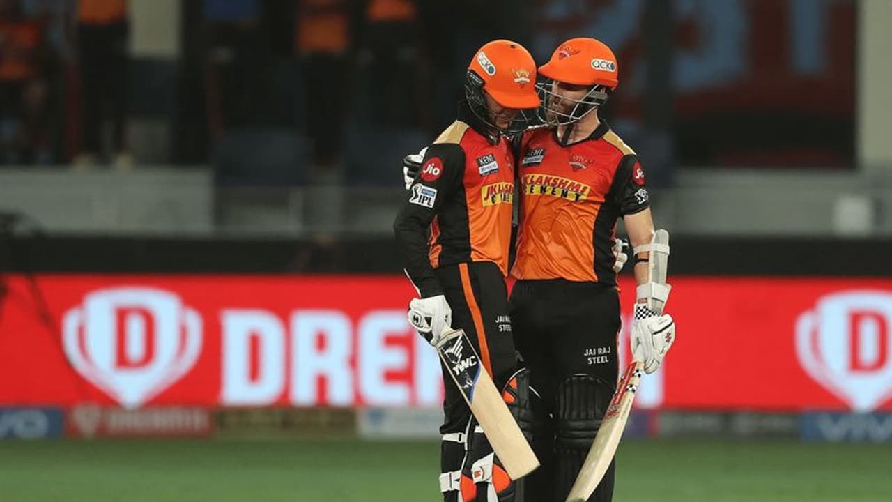 RCB vs SRH: 8வது ஓவரிலேயே இலக்கை அடித்து சன்ரைசர்ஸ் அணி அபார வெற்றி.. புள்ளி பட்டியலில் 2ம் இடம்