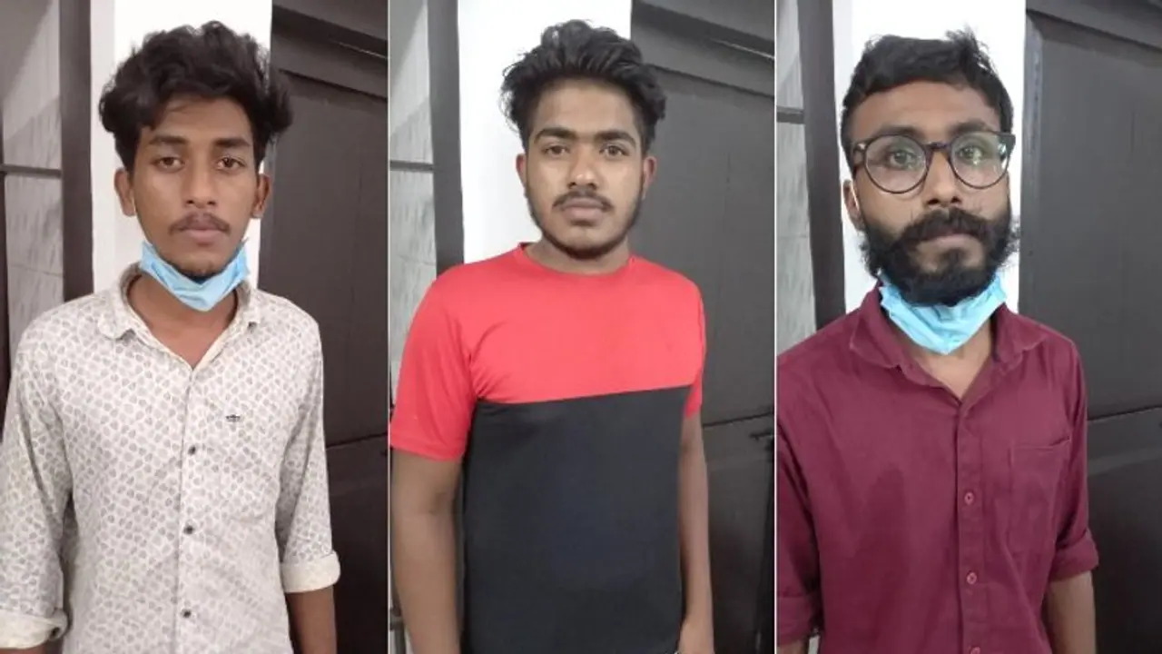 സ്വവർഗരതിക്ക് വിളിച്ചുവരുത്തി ഭീഷണിപ്പെടുത്തി പണം തട്ടി, മലപ്പുറത്ത് ഏഴ് പേർ അറസ്റ്റിൽ സ്വവർഗരതിക്ക് വിളിച്ചുവരുത്തി ഭീഷണിപ്പെടുത്തി പണം തട്ടി, മലപ്പുറത്ത് ഏഴ് പേർ അറസ്റ്റിൽ