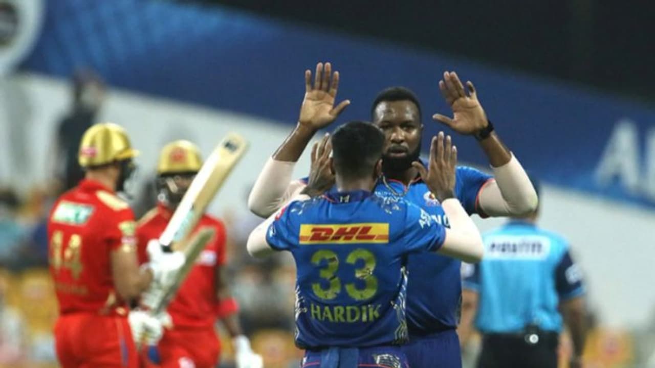 പതിനായിരത്തിലേറെ റണ്സും 300 വിക്കറ്റും; ടി20യില് പൊള്ളാര്ഡിന് അപൂര്വ ഡബിള് പതിനായിരത്തിലേറെ റണ്സും 300 വിക്കറ്റും; ടി20യില് പൊള്ളാര്ഡിന് അപൂര്വ ഡബിള്