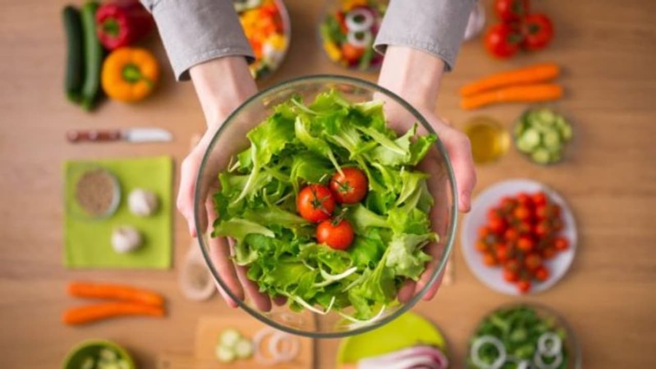 'ഭക്ഷണം പാഴാക്കരുത്'; ഇന്ന് ഭക്ഷണം പാഴാക്കുന്നതിനെതിരായ അന്താരാഷ്ട്ര ബോധവത്കരണ ദിനം 'ഭക്ഷണം പാഴാക്കരുത്'; ഇന്ന് ഭക്ഷണം പാഴാക്കുന്നതിനെതിരായ അന്താരാഷ്ട്ര ബോധവത്കരണ ദിനം