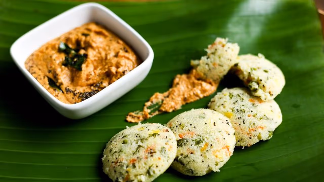 സോഫ്റ്റ് റവ ഇഡ്ഡലി ഈസിയായി തയ്യാറാക്കാം സോഫ്റ്റ് റവ ഇഡ്ഡലി ഈസിയായി തയ്യാറാക്കാം