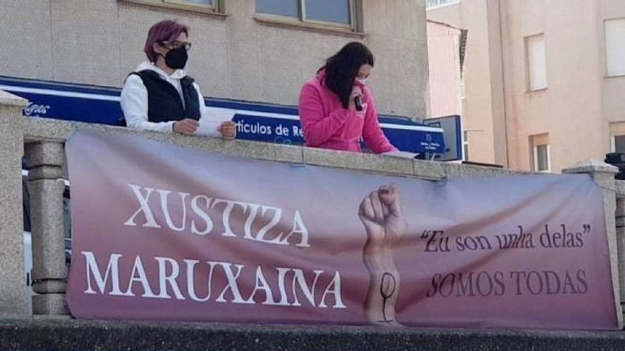 സ്ത്രീകള് പൊതുസ്ഥലങ്ങളില് മൂത്രമൊഴിക്കുന്ന വീഡിയോ പോണ്സൈറ്റില്, നടപടിയെടുക്കണമെന്നാവശ്യപ്പെട്ട് പ്രതിഷേധം സ്ത്രീകള് പൊതുസ്ഥലങ്ങളില് മൂത്രമൊഴിക്കുന്ന വീഡിയോ പോണ്സൈറ്റില്, നടപടിയെടുക്കണമെന്നാവശ്യപ്പെട്ട് പ്രതിഷേധം