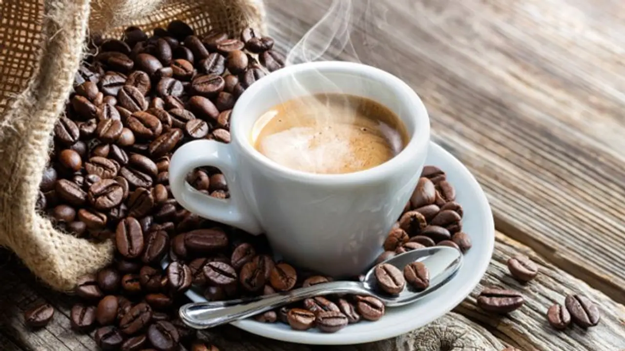 ఎసిడిటీ ఉన్నవారు టీ, కాఫీలను తాగొద్దా? ఎసిడిటీ ఉన్నవారు టీ, కాఫీలను తాగొద్దా?