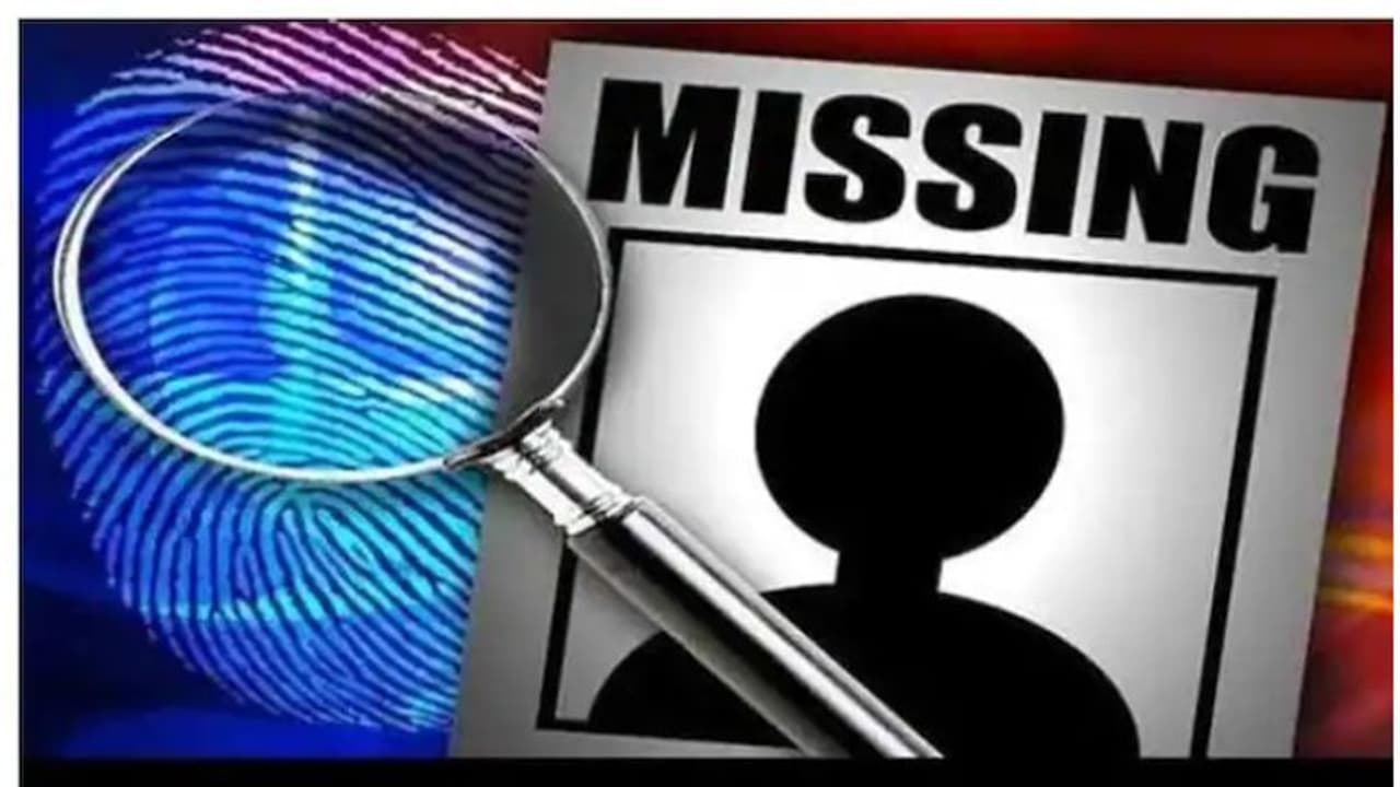 യുവാവ് കണ്ണവം വനത്തിലേക്ക് ഓടിക്കയറി, കാണാതായി, ഉള്വനത്തില് രാത്രിയും തെരച്ചില് യുവാവ് കണ്ണവം വനത്തിലേക്ക് ഓടിക്കയറി, കാണാതായി, ഉള്വനത്തില് രാത്രിയും തെരച്ചില്