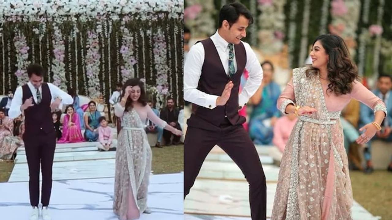 क्या बात ऐ गाने पर पाकिस्तानी दूल्हा दुल्हन का डांस हुआ वायरल, यूजर्स ने लिखा जरा दुल्हन की मुस्कान तो देखो क्या बात ऐ गाने पर पाकिस्तानी दूल्हा दुल्हन का डांस हुआ वायरल, यूजर्स ने लिखा जरा दुल्हन की मुस्कान तो देखो