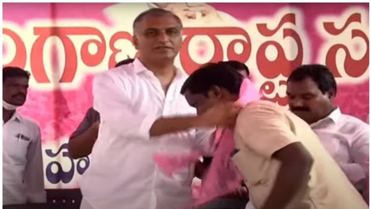 huzurabad Bypoll: టీఆర్ఎస్‌లోకి తీన్మార్ మల్లన్న హుజురాబాద్ కమిటీ సభ్యులు