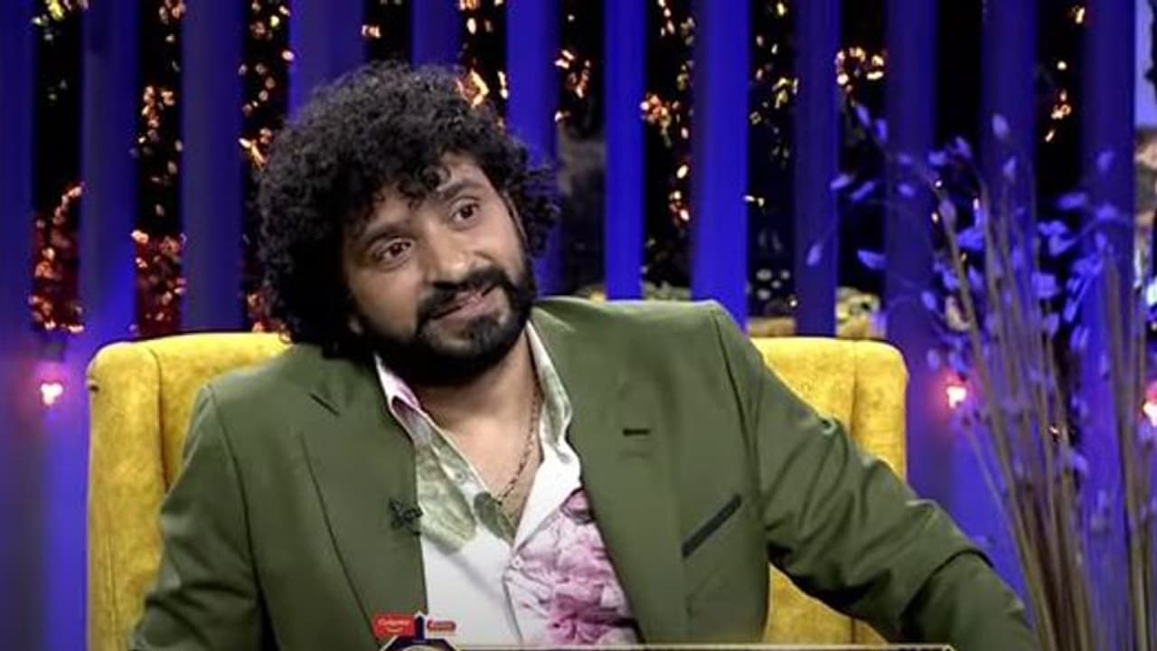 ప్రియ ఫిట్టింగ్ మాస్టర్, రవి నటిస్తున్నాడు... ఇక ఆ కంటెస్టెంట్ ఫోటోని కాలితో తన్నిన నటరాజ్ మాస్టర్ ప్రియ ఫిట్టింగ్ మాస్టర్, రవి నటిస్తున్నాడు... ఇక ఆ కంటెస్టెంట్ ఫోటోని కాలితో తన్నిన నటరాజ్ మాస్టర్