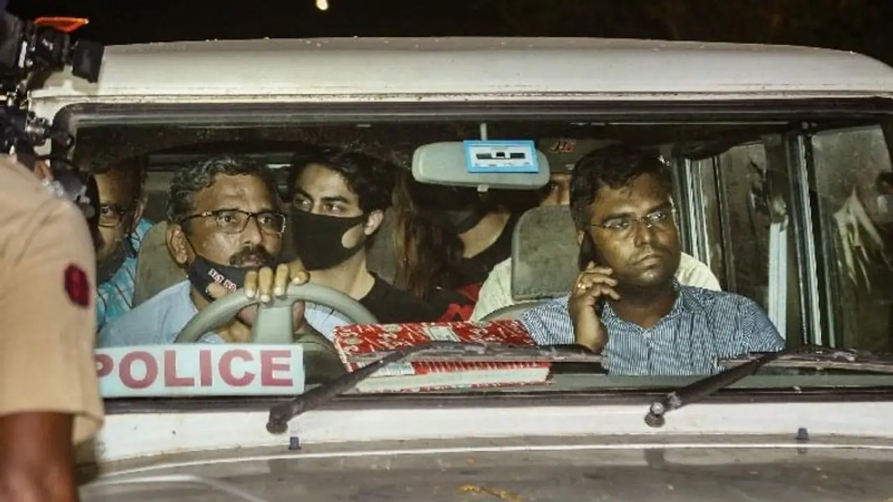 Big Update: NCB नहीं करेंगी शाहरुख खान के बेटे को कस्टडी में रखने की मांग, जमानत के लिए दाखिल होगी याचिका Big Update: NCB नहीं करेंगी शाहरुख खान के बेटे को कस्टडी में रखने की मांग, जमानत के लिए दाखिल होगी याचिका