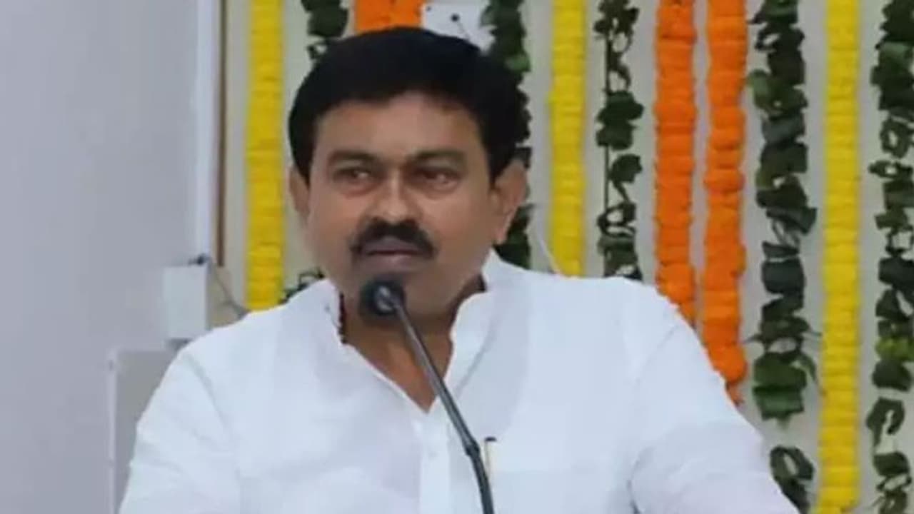 Lakhimpur Kheri violence: Minister of State (Home) Ajay Mishra meets Home Minister Amit Shah